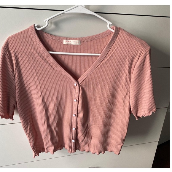 ROMWE Ribbed Pink Button-Down Shirt - Picture 1 of 3